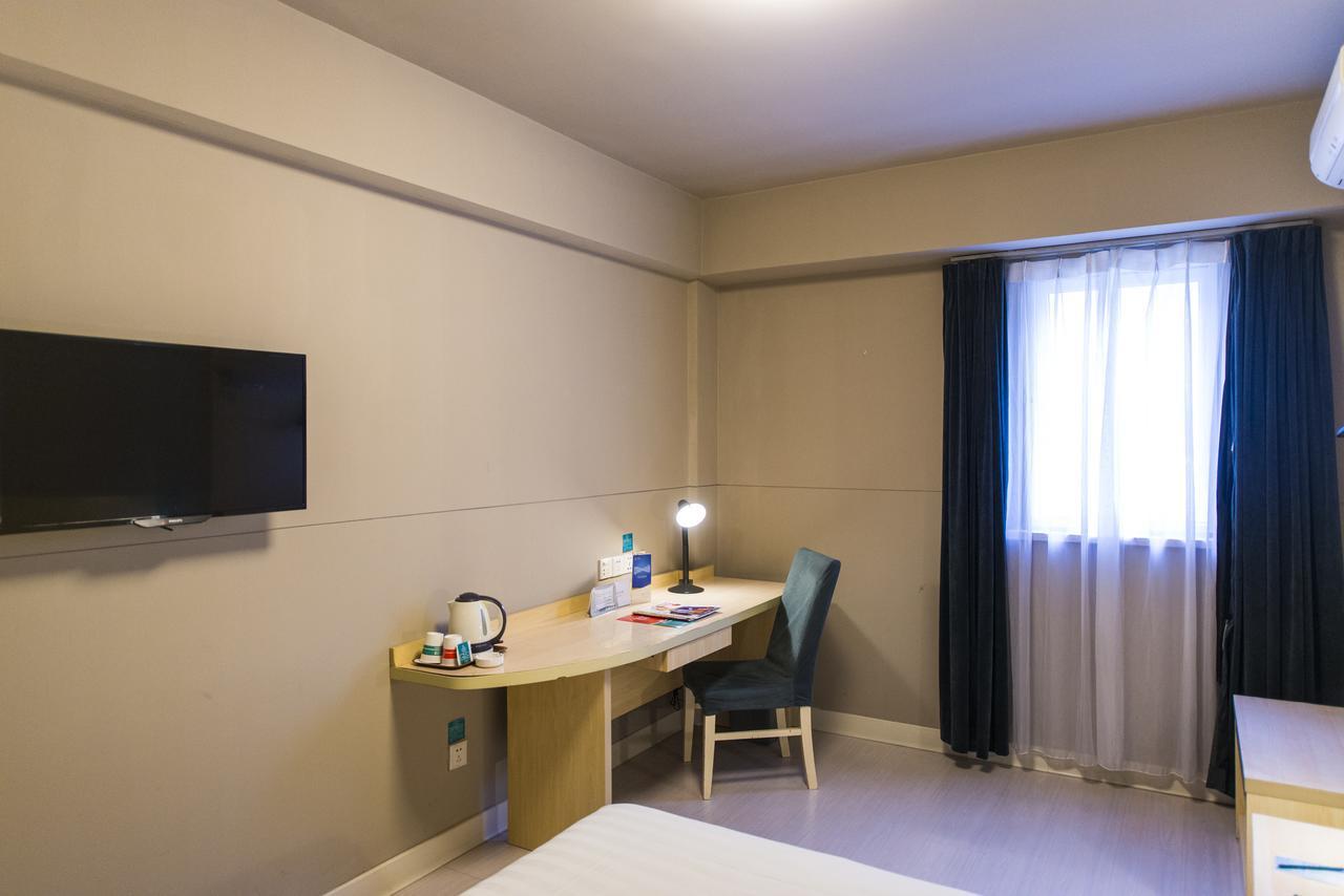 Bestay Hotel Express Shenyang Imperial Palace Huaiyuanmen Subway Station Buitenkant foto