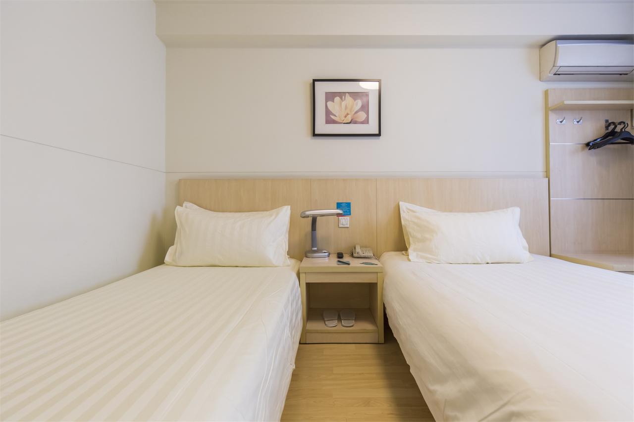 Bestay Hotel Express Shenyang Imperial Palace Huaiyuanmen Subway Station Buitenkant foto